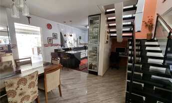 Imagem 6: Casa à venda ou para alugar com 3 quartos, sendo 3 suítes, no condomínio Horto Florestal I