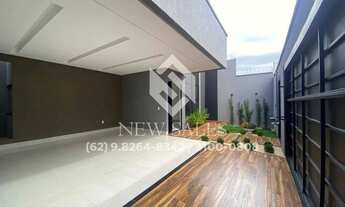 Imagem 2: Casa de Alto Padrão no Setor Monte Cristo ! 3 Quartos ! Oportunidade !