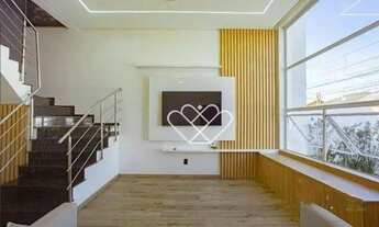 Imagem 6: Casa Exclusiva no Bairro Dom Feliciano: Conforto, Estilo e Praticidade para Sua Família