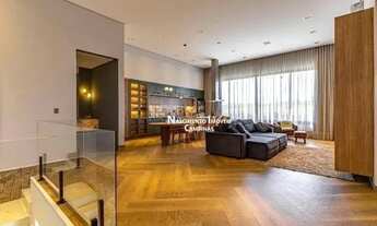 Imagem 3: Casa de Alto Padrão com 3 Suítes, 450 m² de Sofisticação por R$ 4.490.000