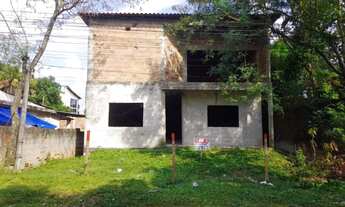 Imagem: Vendo Ampla Casa em Contrução em Seropédica