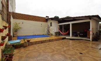 Imagem: Casa para Venda - 150m², 4 dormitórios