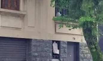 Imagem 2: Sobrado para Venda em Santos, Gonzaga, 3 dormitórios, 2 banheiros, 2 vagas