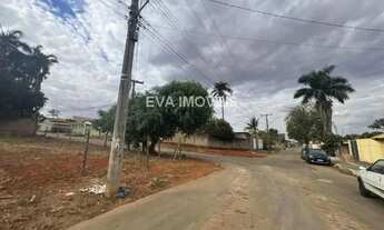 Imagem 3: Lote com 392 m²