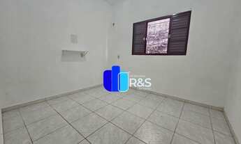 Imagem 4: Casa com 2 dormitórios para alugar, 70 m² por R$ 2.500/mês - São Francisco - Louveira/SP