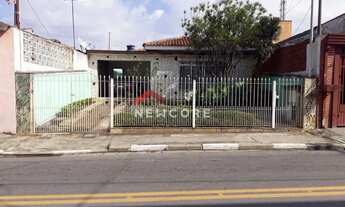 Imagem: Casa em Avenida General Teixeira Lott