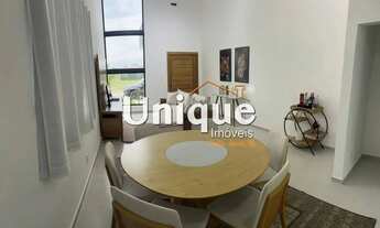 Imagem 2: Casa mobiliada com 3 quartos no Alphaville, à venda por R$ 1.390.000,00