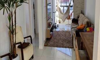 Imagem 3: Apartamento de 2 dormitório reformado e montado com sacada fechada, 1 vaga na Agronômica