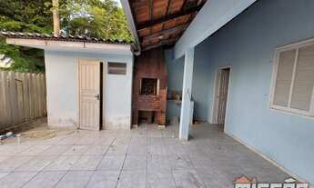 Imagem 5: Casa à venda localizada no bairro Riviera em Matinhos, com 40 m²