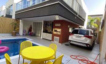 Imagem 6: Casa de condomínio para venda tem 280 metros quadrados com 4 quartos