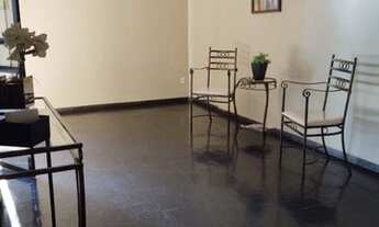 Imagem 6: Amplo Apartamento a Venda - 3 Quartos / 1 Suíte no Edifício Sergio Bukowski - Flamboyant