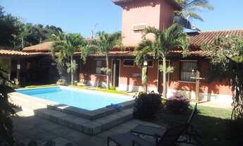 Imagem 2: Casa Residencial a venda em Geriba com perfil de Pousada! Oportunidade de Negocio