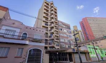 Imagem 1: KITINETE TOTALMENTE MOBILIADA. AO LADO DO TEATRO GUAÍRA. LIVING COM COZINHA AMERICANA EQUI