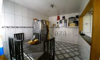 Imagem 4: Sao Jose dos Campos - Casa Padrão - Monte Castelo