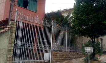 Imagem 2: Casa para venda possui 180 metros quadrados com 3 quartos em Santa Inês - Belo Horizonte