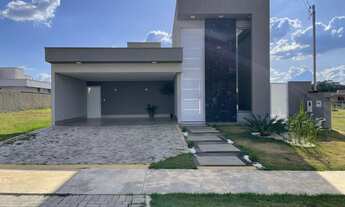 Imagem 3: Casa de condomínio térrea com 151 m2 com 3 Suítes plenas