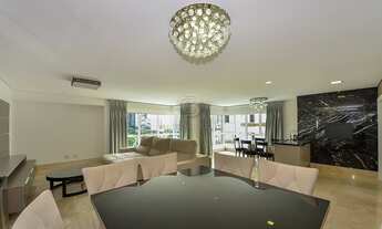 Imagem 4: Apartamento com 4 dormitórios à venda com 377m² por R$ 3.800.000,00 no bairro Água Verde