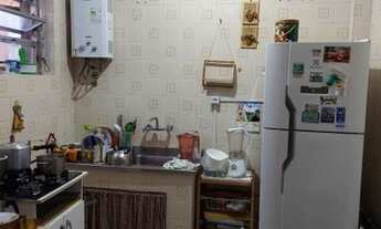 Imagem 2: Apartamento para venda com 76 metros quadrados com 3 quartos em Passo da Areia - Porto Ale