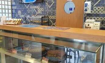 Imagem 3: Casa Comercial para Locação em Recife, Madalena, 4 dormitórios, 3 banheiros, 4 vagas