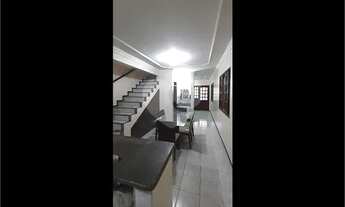 Imagem 2: Casa duplex com 174,55 m² no Montese