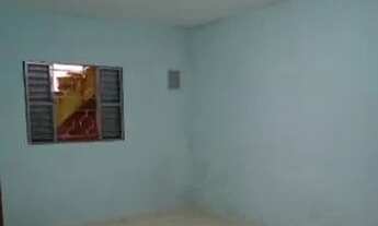 Imagem 4: ALUGA-SE CASA 02 COMODOS ZLESTE JD.ESTER