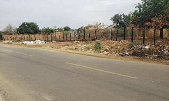 Imagem: 3 Lotes de 375m² (Asfalto, Agua e Esgoto)