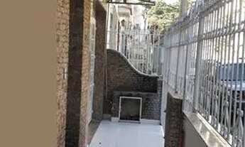 Imagem 2: SOBRADO REFORMADO / 162 M / RUA ARBORIZADA SOSSEGADA / 3 QUARTOS / HIDROMASSAGEM / TERRAÇO