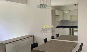 Imagem 2: Linda casa de canto com 2 Dormitórios, espaço gourmet com churrasqueira e amplo quintal no