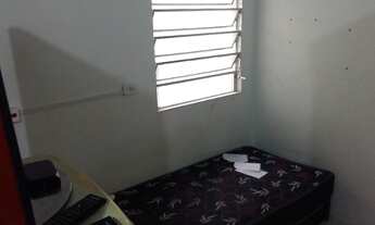 Imagem 5: Quarto com banheiro praça da arvore