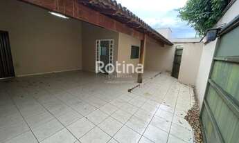 Imagem 3: Casa para aluguel, 3 quartos, 1 suíte, 2 vagas, Alto Umuarama - Uberlândia/MG