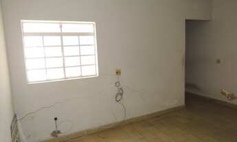 Imagem 2: Casa para venda com vocação comercial em Vila Rezende - Piracicaba - SP