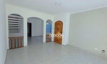 Imagem 2: Casa com 3 quartos para alugar, 250m² por R$ 3.800/mês - Jardim das Vertentes - São Paulo