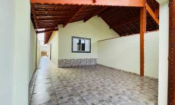 Imagem 2: Casa para Venda em Mongaguá, balneário Itaguai, 2 dormitórios, 1 suíte, 2 banheiros, 2 vag