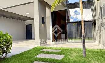 Imagem: Casa com Exclusividade à Venda no Bairro