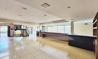 Imagem 2: Imóvel comercial para locação no Bairro Jardim Botânico, próximo ao Parque Carlos Raya - R