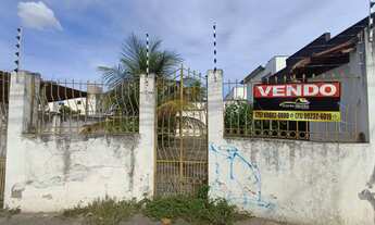 Imagem 3: Casa no Centro de Feira de Santana com 575 m2 ideal para prédio comercial ou estacionament