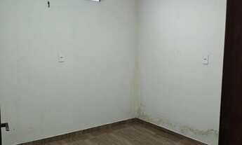 Imagem 3: Alugo apto. Térreo com piscina, para solteiro ou casal sem filhos