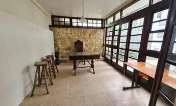 Imagem 2: Casa de 06 Dorm. Sendo 02 suítes na Trindade