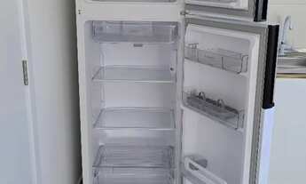 Imagem 3: Alugo apto / apartamento / studio / kitnet na Trindade