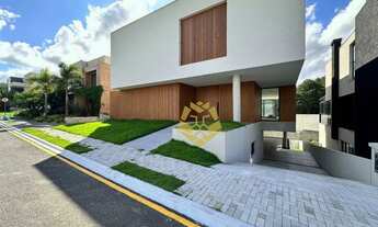 Imagem 4: Casa de Alto Padrão em condominio fechado em Santa Felicidade, com 5 dormitórios à venda