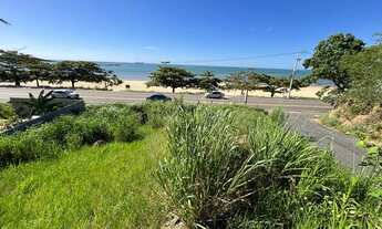 Imagem 2: Lote de frente para a praia de Meaípe