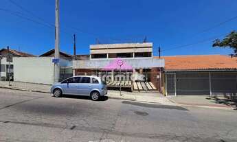 Imagem: Sobrado no Jardim Bela Vista em São José