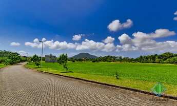 Imagem 5: Lote em condomínio para venda tem 882 metros quadrados no Costão Golf Ville - Florianópoli