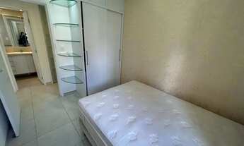 Imagem 7: Apartamento mobiliado de 2 quartos (1 suíte), varanda e vista para o mar