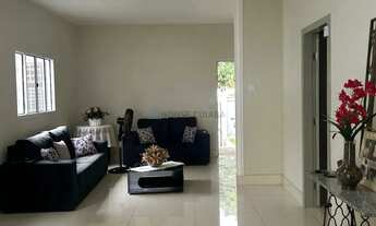 Imagem: Espaçosa Casa No Bairro Santa Rosa - Venda