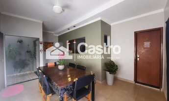 Imagem 7: Casa Moderna e Espaçosa no Bairro Centro