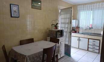 Imagem 4: Oportunidade - Casa Conjunto Residencial Trinta e Um de Março - 3 Dormitórios - 150m²