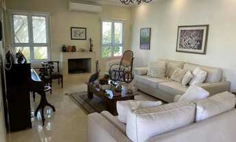 Imagem 2: Locação de Casa térrea com 3 dorms (2 suítes) em Condomínio Vista Alegre, Vinhedo/SP por R