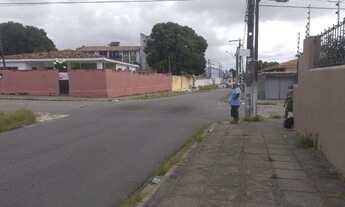 Imagem 5: Casa próximo a Igreja dos Capuchinhos