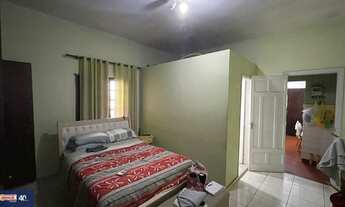 Imagem 6: ÓTIMA CASA INDEPENDENTE 151M² - 2 DORMS - 8 VAGAS DE GARAGEM - CENTRO